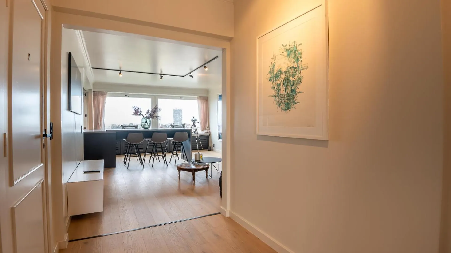 Stunning Views Over Ostend With Garage